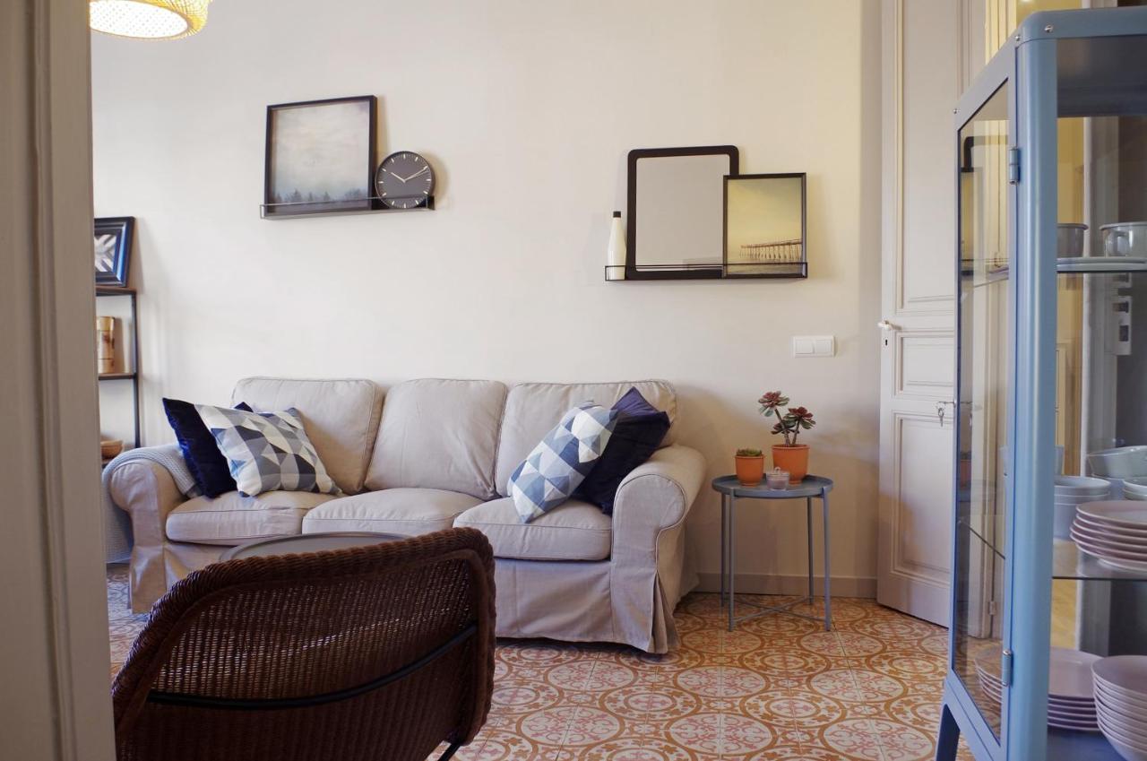 Апартаменты Apartament En Placa Nova , Палафружель Экстерьер фото